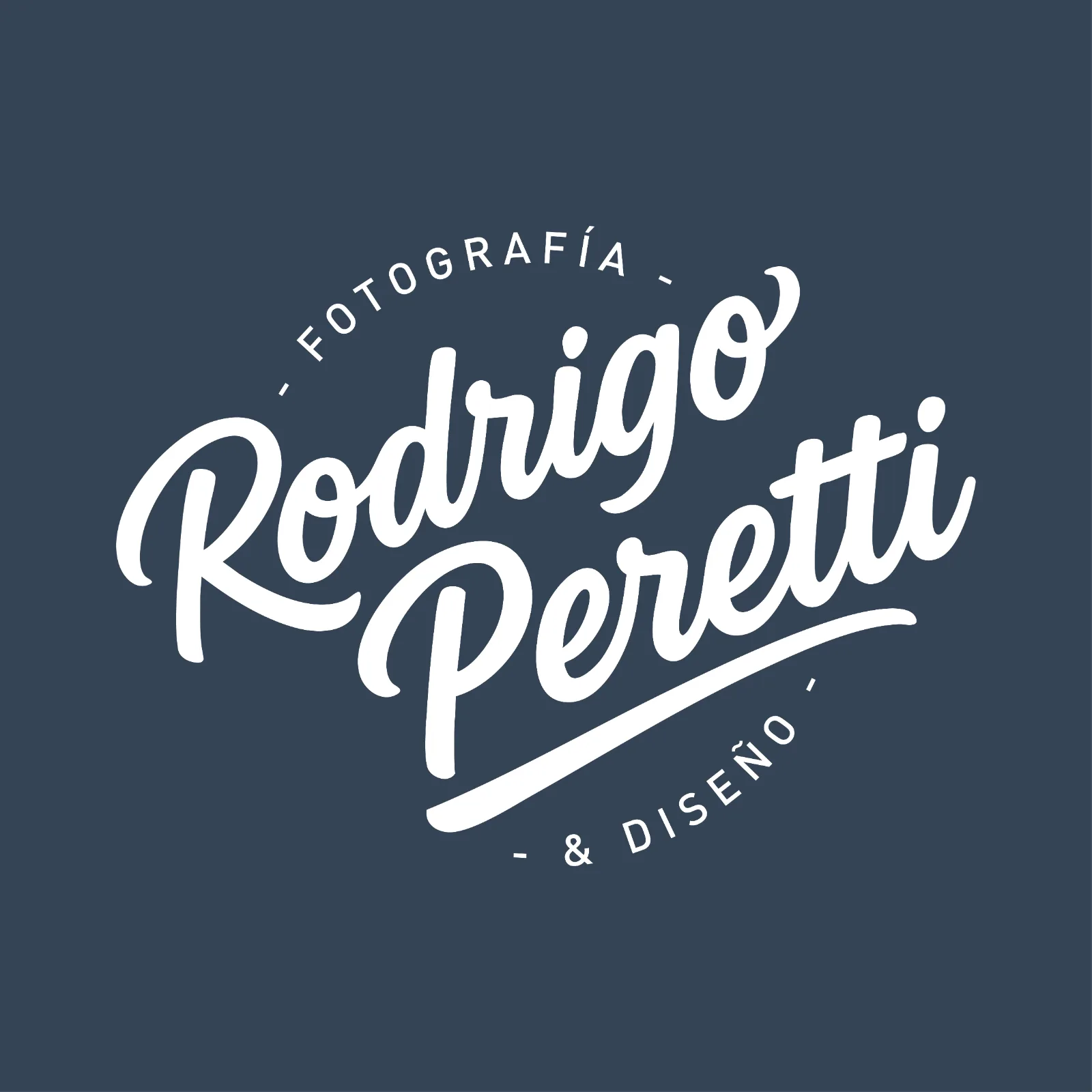 Logotipo de Rodri Peretti